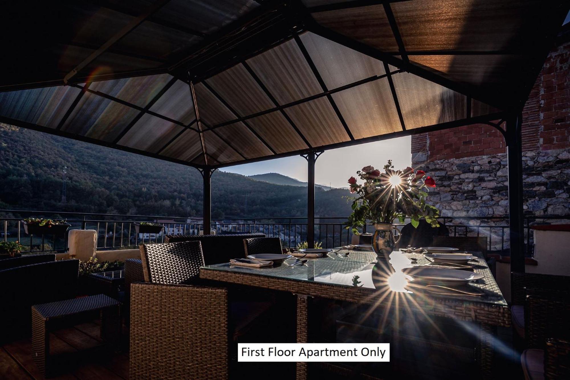 Sundrenched Relais De Poste In Serdinya ภายนอก รูปภาพ