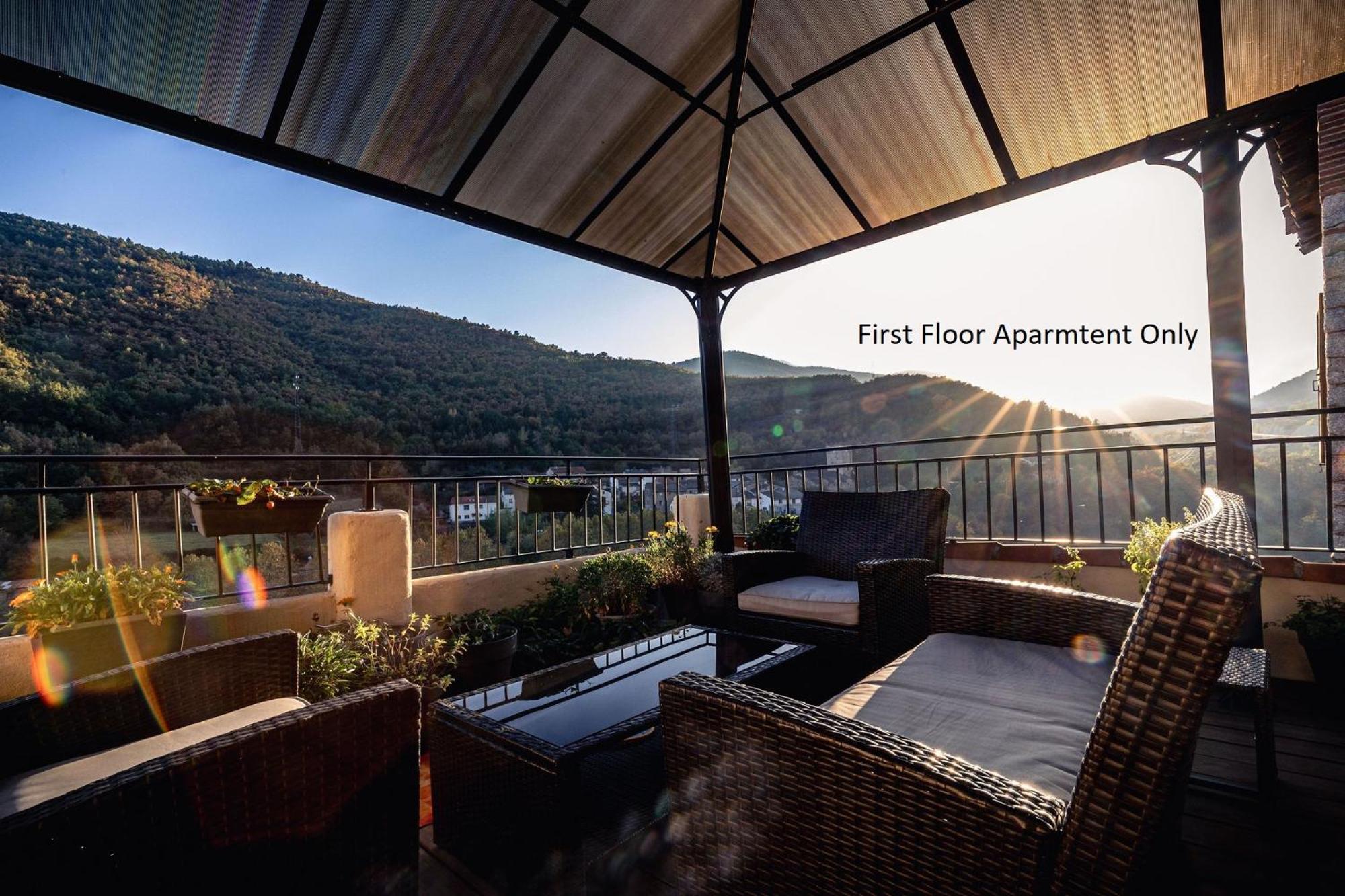 Sundrenched Relais De Poste In Serdinya ภายนอก รูปภาพ
